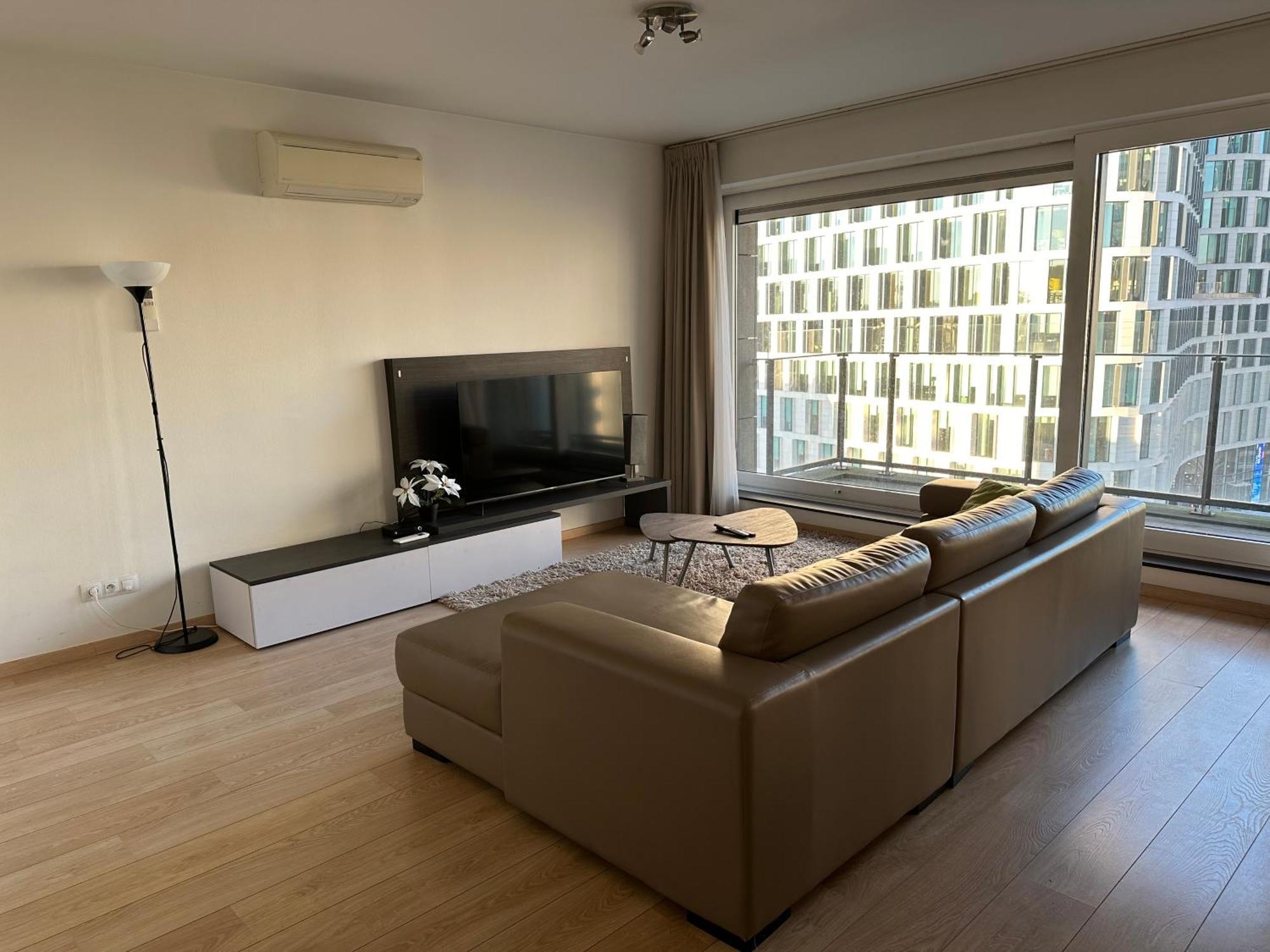 2 Bedroom Apartment In Center With Balcony Brussels Luaran gambar